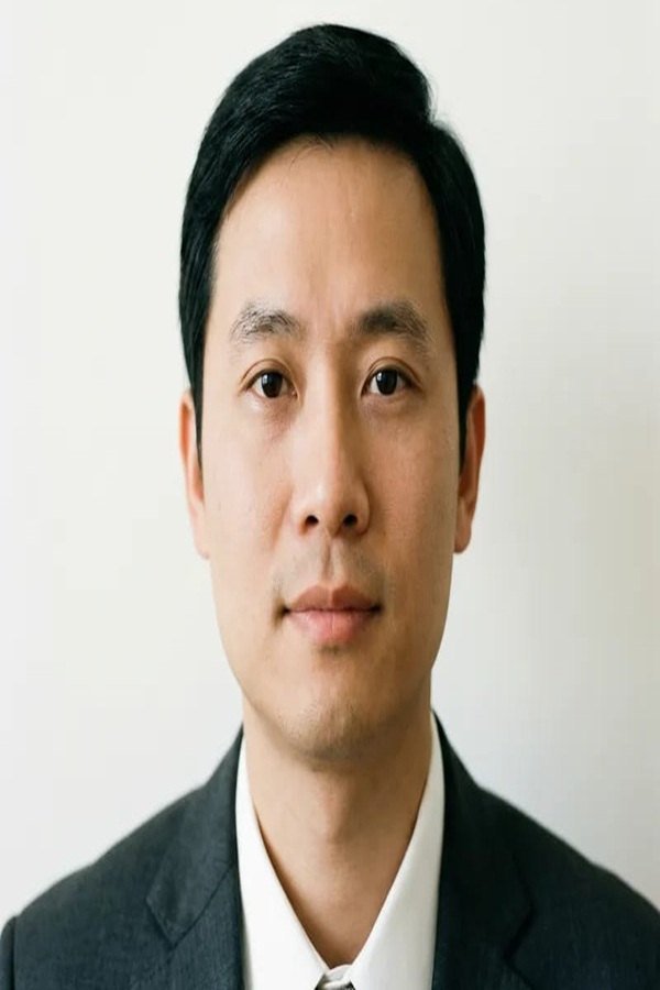 Kuan Yaw Lee